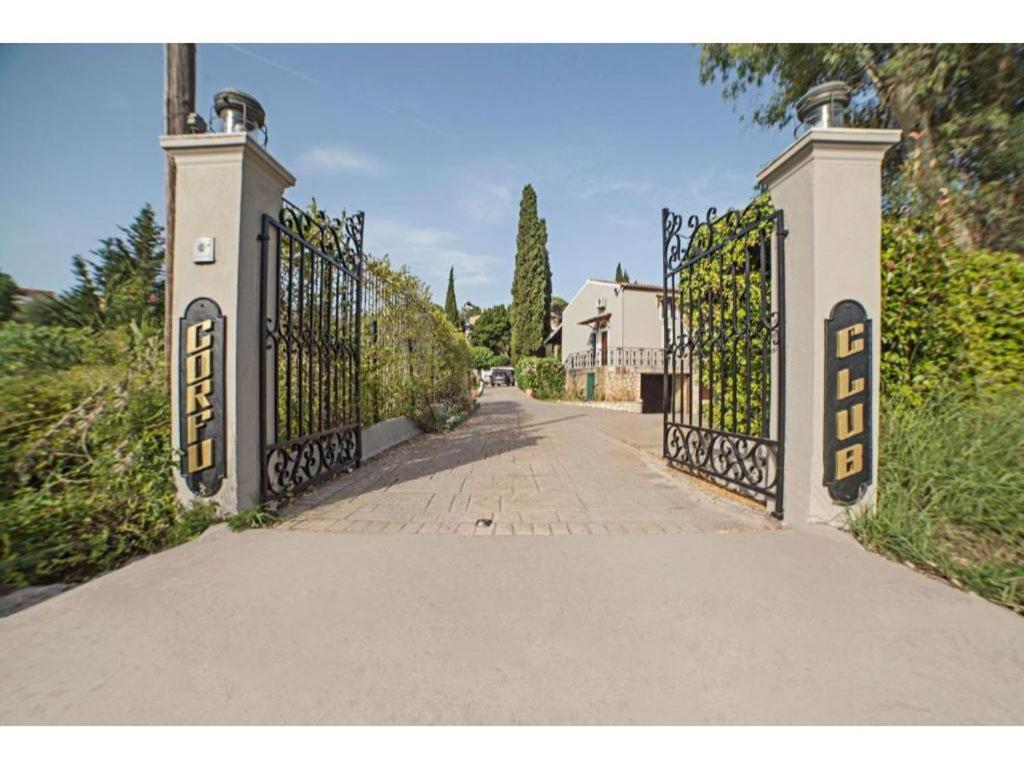 Corfu Club Maisonette 3 Gouvia Bagian luar foto