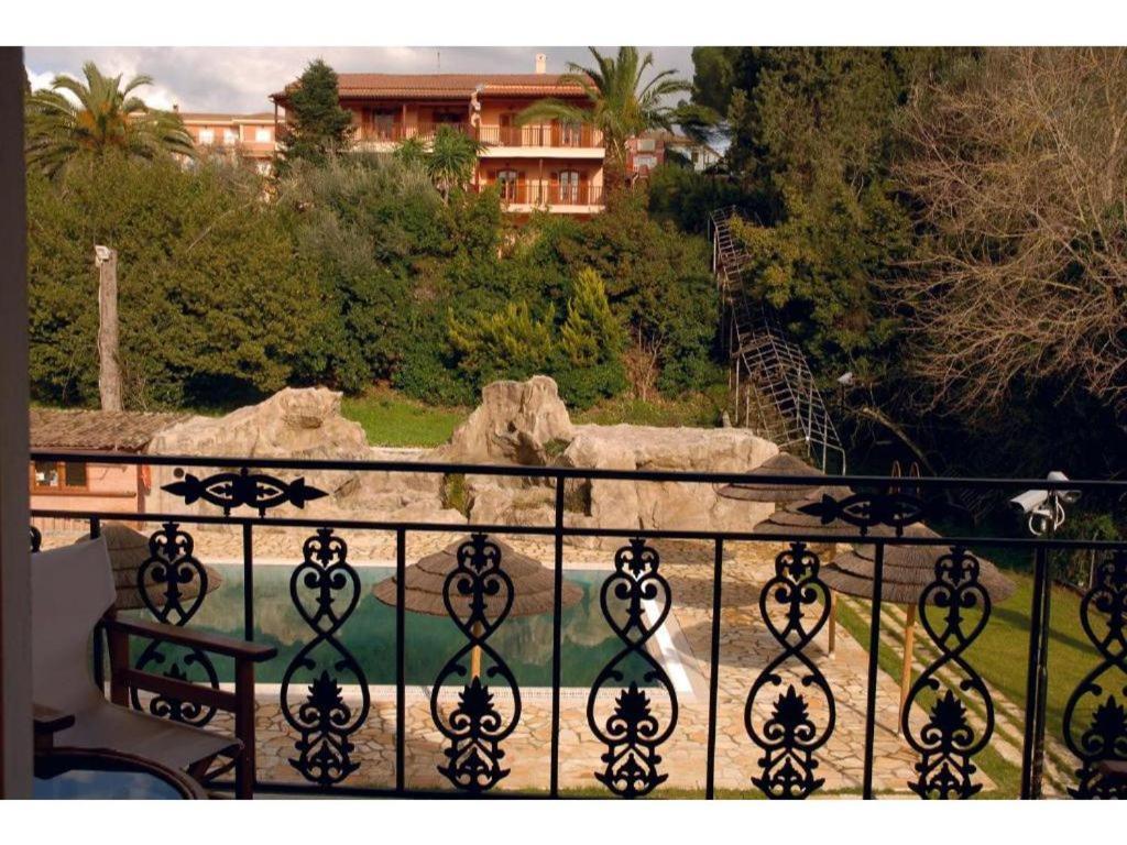 Corfu Club Maisonette 3 Gouvia Bagian luar foto